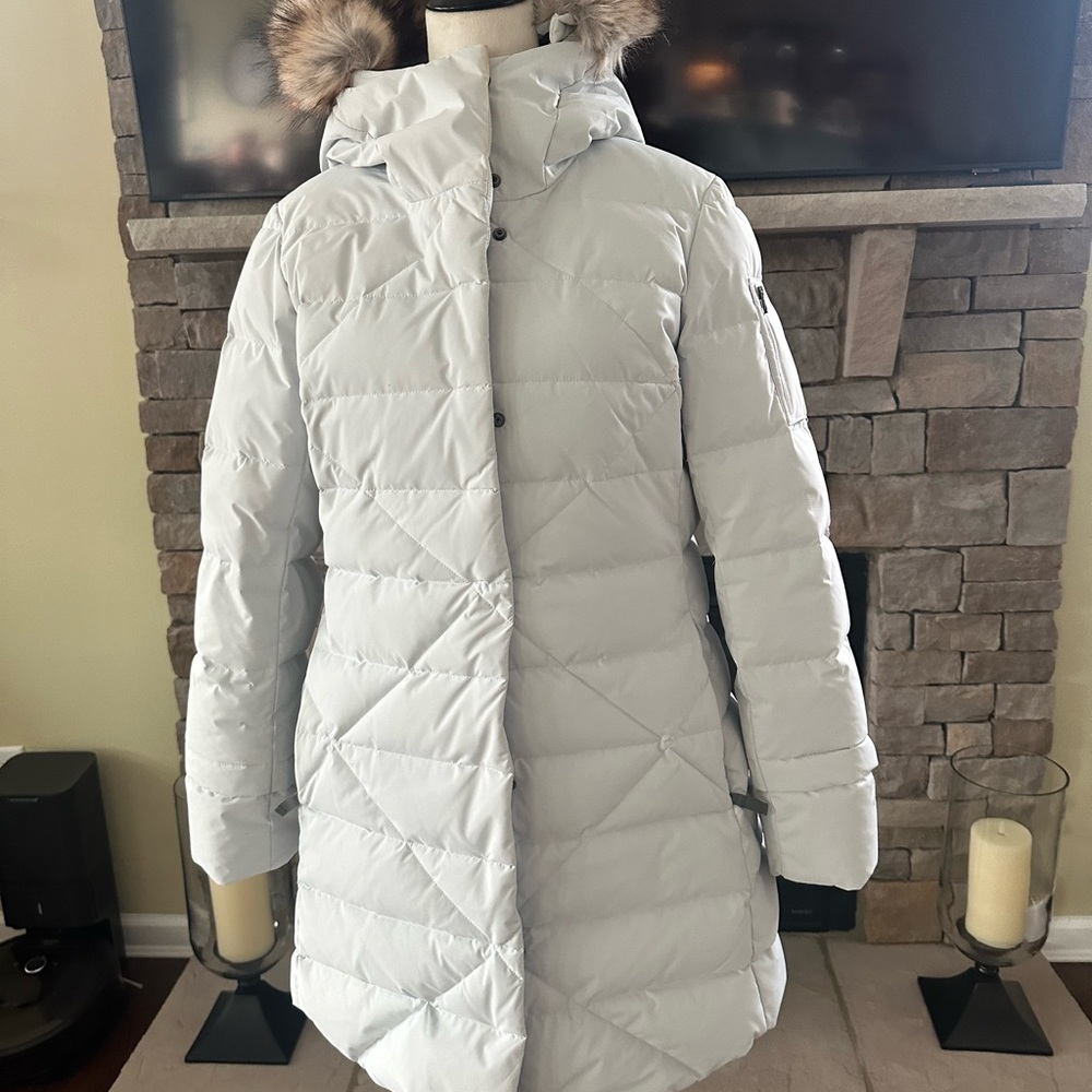 Women’s Eddie Bauer Sun Valley Frost Down Parka, size medium, originally $199